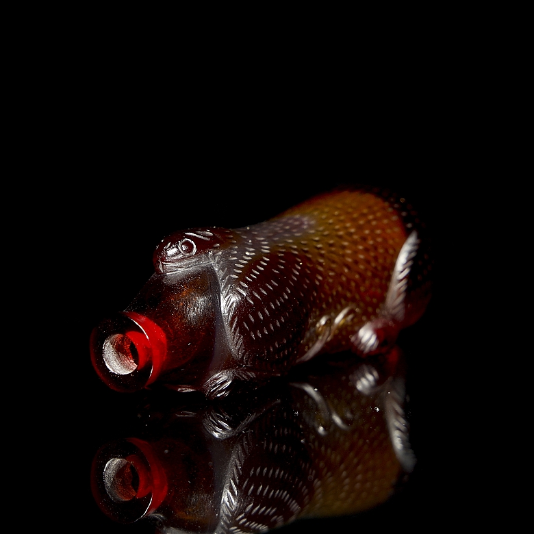 Glass snuff bottle 