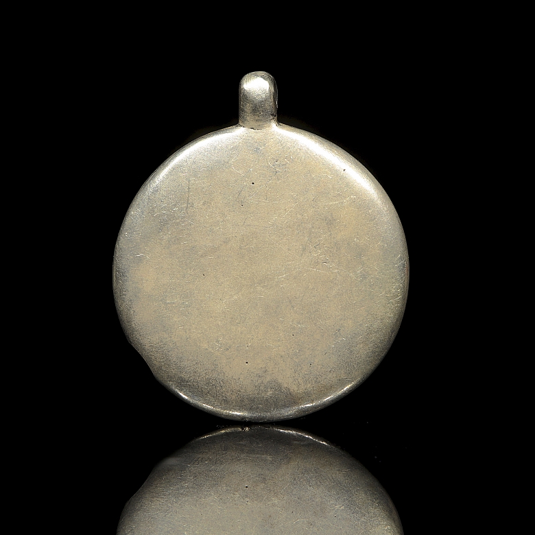 Antiguo colgante de plata, Tíbet