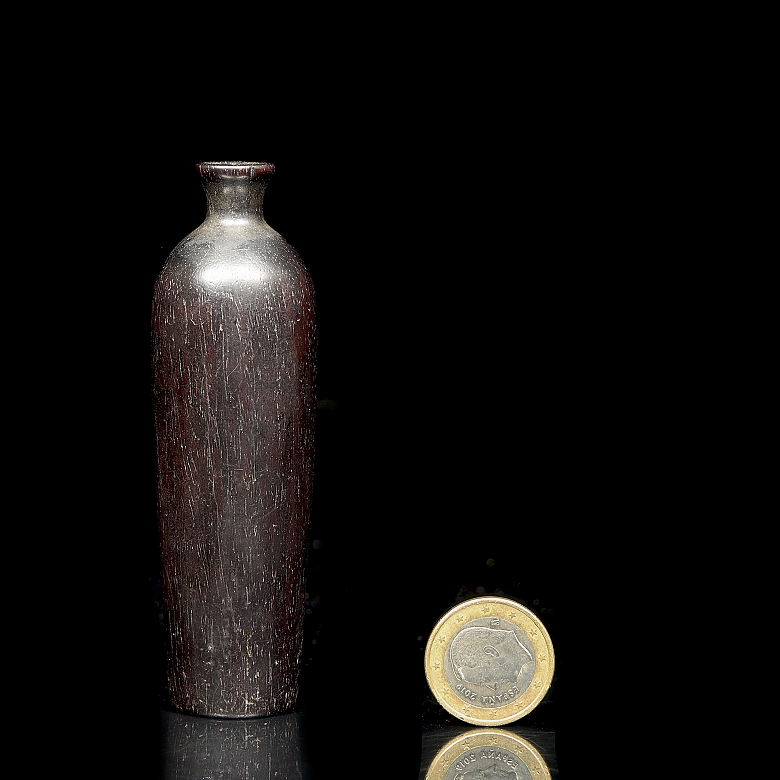 Jarrón soliflor de madera, dinastía Qing