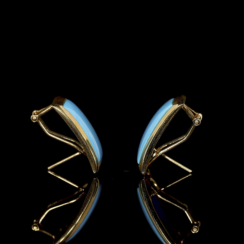 Pendientes con turquesa en oro amarillo de 18 k