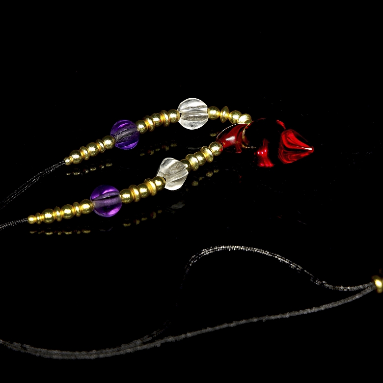 Collar de cuentas de cuarzo de colores, dinastía Liao