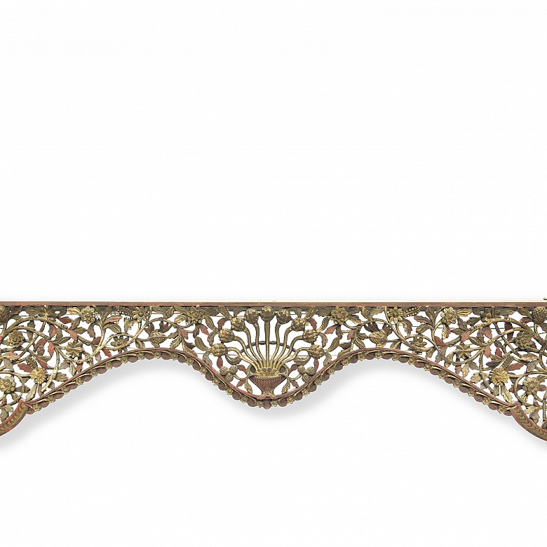 Cubre cortinas de madera lacada 