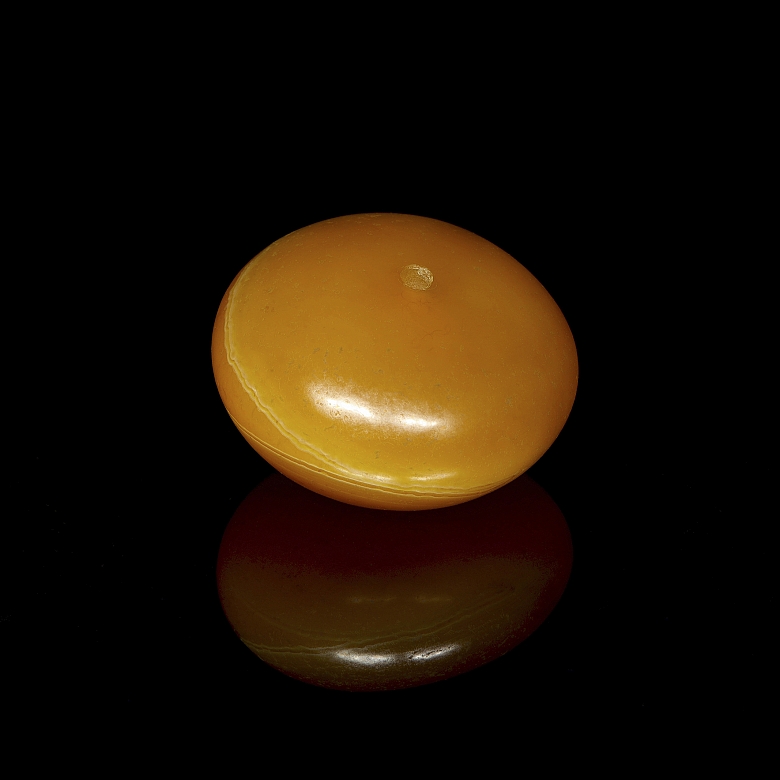 Gran cuenta de ágata amarilla, dinastía Liao