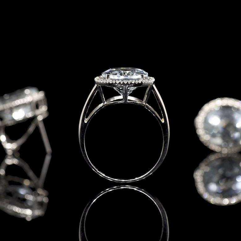 Juego en oro blanco de 18k con aguamarinas y diamantes