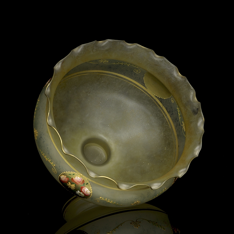 Enamelled glass bonbonniere, 20th century - 5