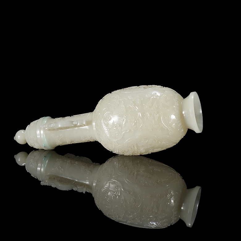Jarrón de jade blanco 