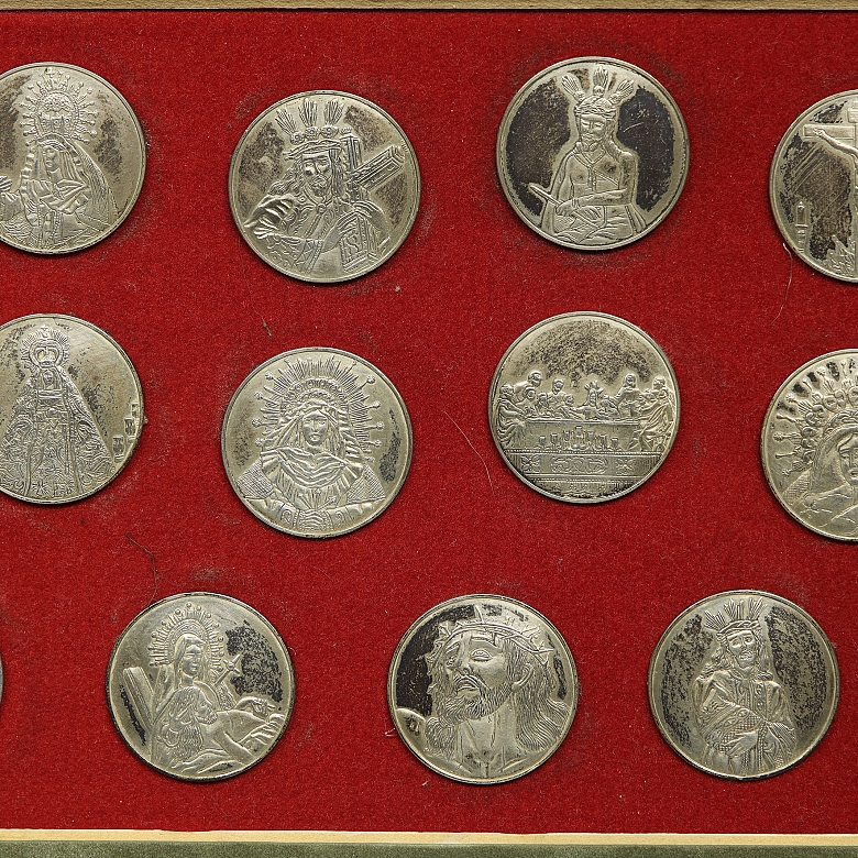 Serie de monedas de plata de índole religiosa, s.XX