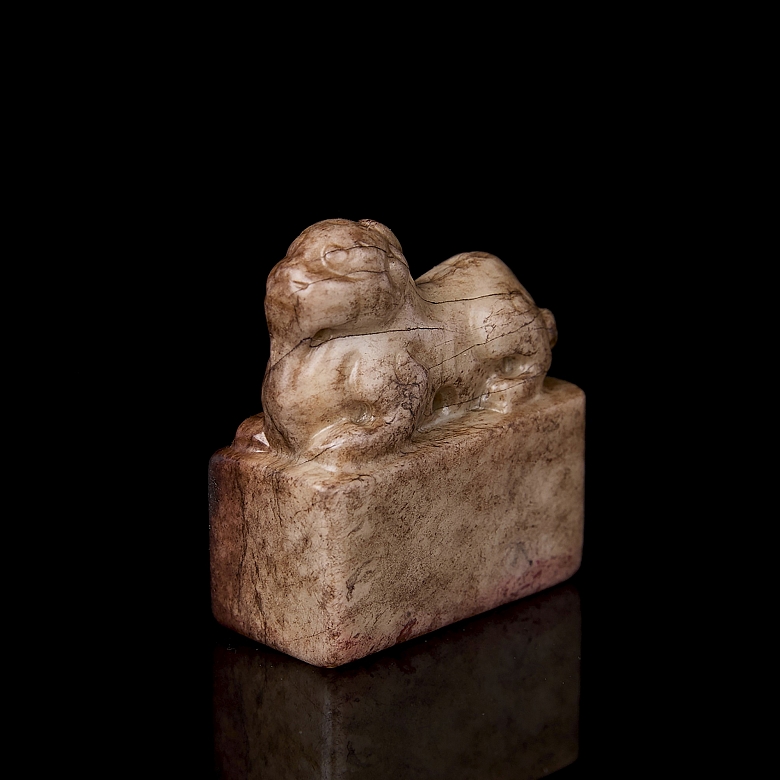 Jade seal ‘Reclining Animal’, Ming dynasty