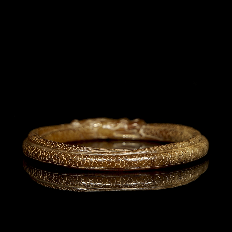 Brazalete de jade amarillo