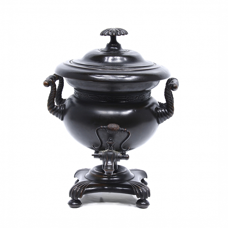 Samovar de latón patinado, S.XX - 1