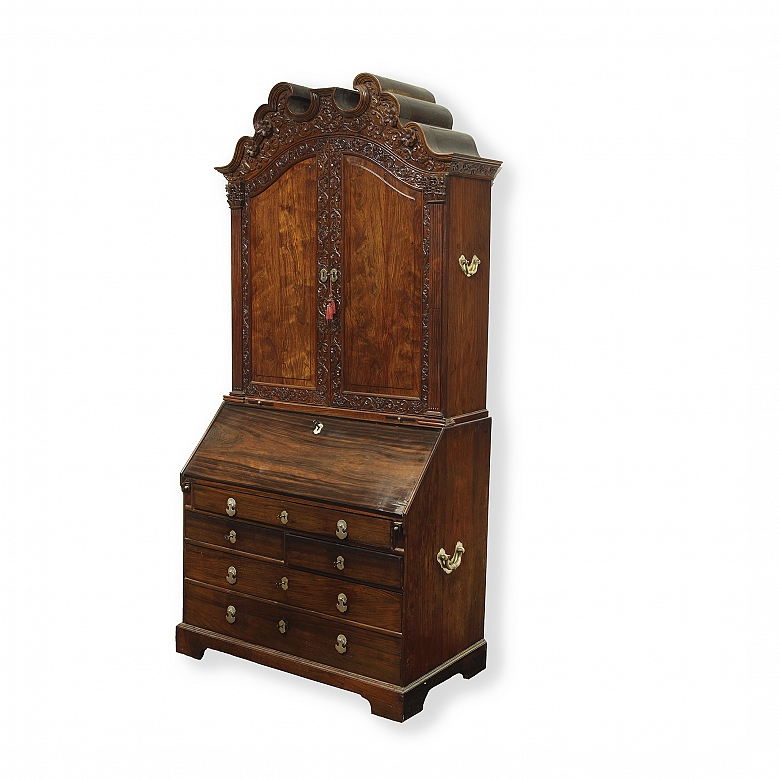 Wooden secretary desk, Chippendale style, 20th century
