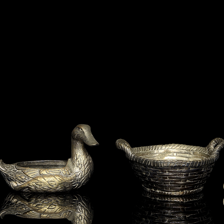 Valenti “Pair of bronze objects”, 20th century - 9