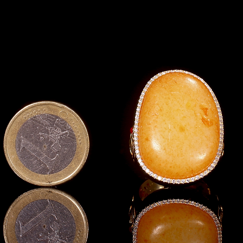 Gold-plated silver ring with Hetian jade, Qing dynasty