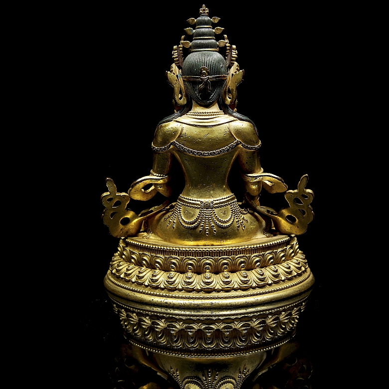 Buda de bronce dorado 