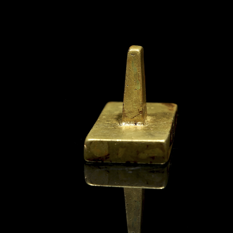 Pequeño sello de bronce dorado, dinastía Qing