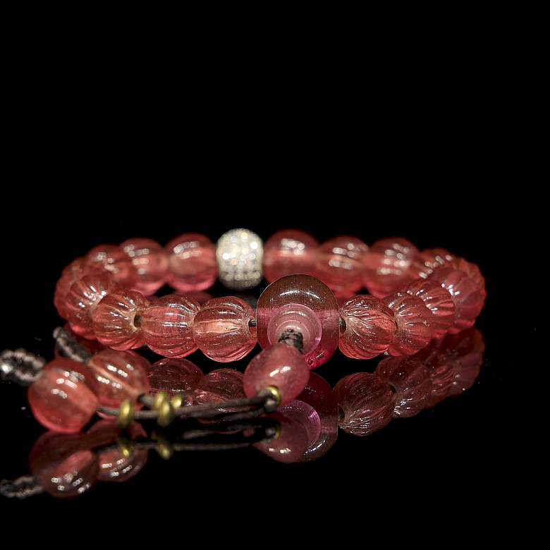 Pulsera de cuentas de Liulí rosa, dinastía Qing