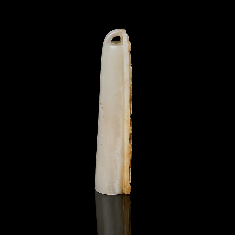Jade pendant ‘Old Man under the Tree’, Qing dynasty