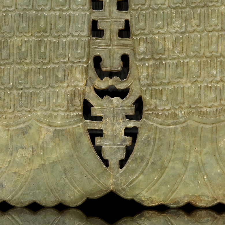 Large jade plaque “Fishes”, Qing dynasty - 4