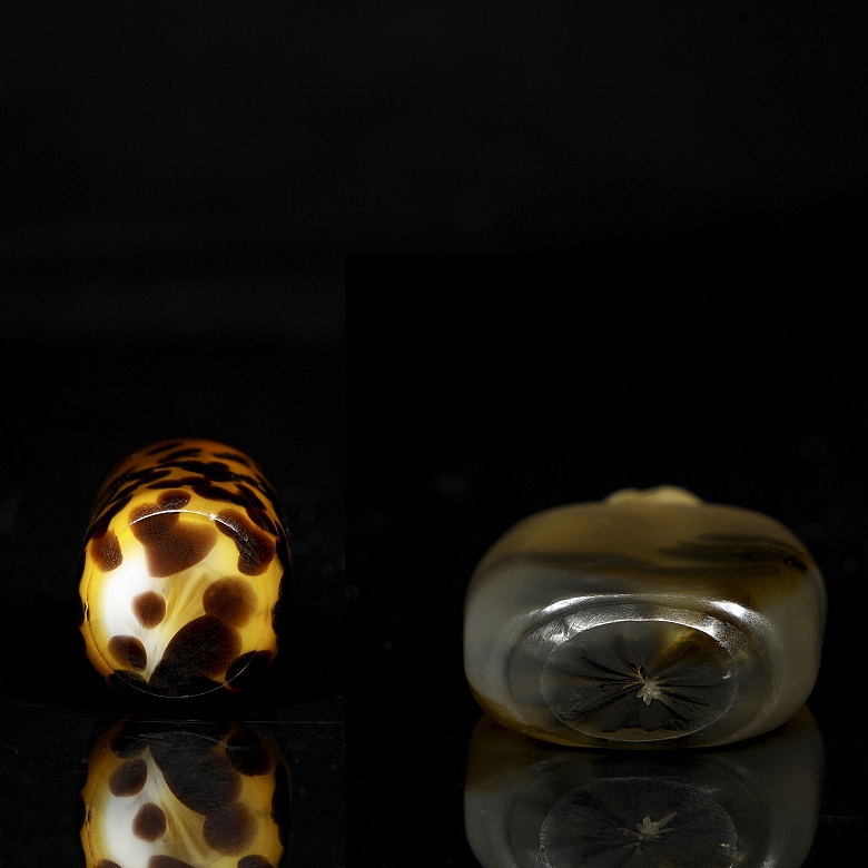 Two glass snuff bottles, Qing dynasty - 2