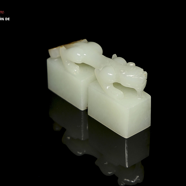 Doble sello de jade blanco