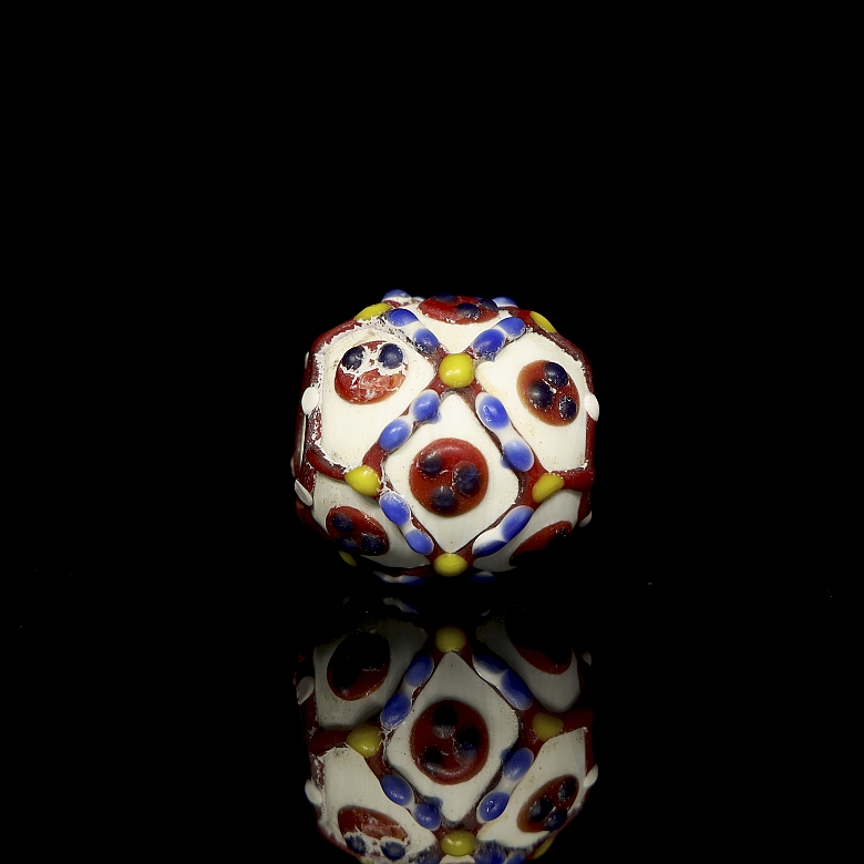 琉璃珠，唐代 - 4