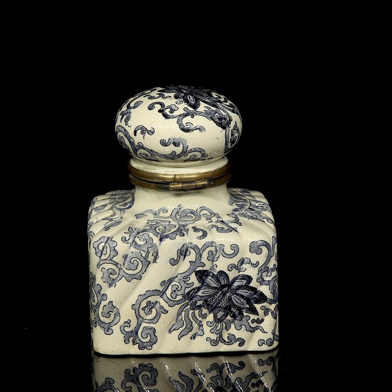 Tintero de porcelana esmaltada, s.XIX
