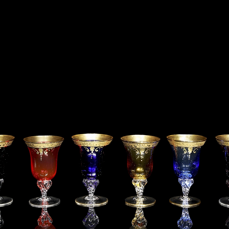 一套六只穆拉诺玻璃高脚杯，20世纪