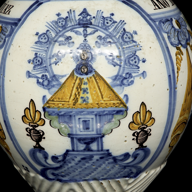 Ceramic jug from Talavera de la Reina, Modesta Diaz, 1865