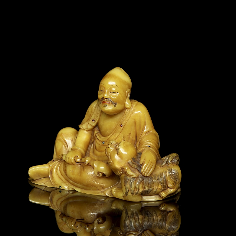 Shoushan stone figure ‘Luohan with beast’, Qing dynasty