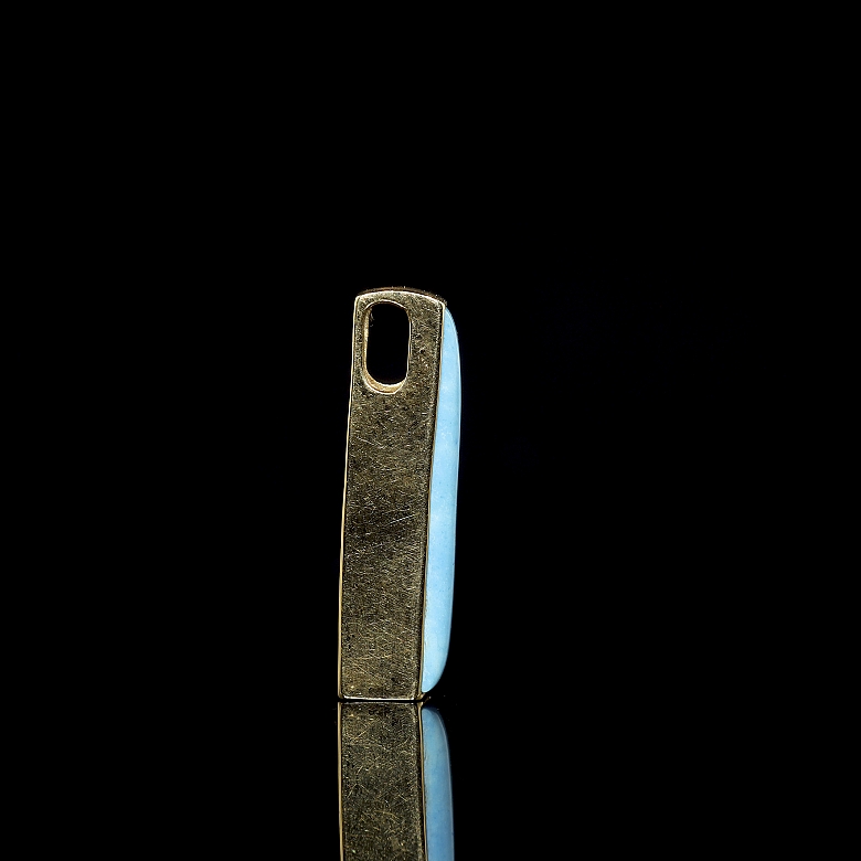 Colgante rectangular de oro amarillo de 18K con turquesa