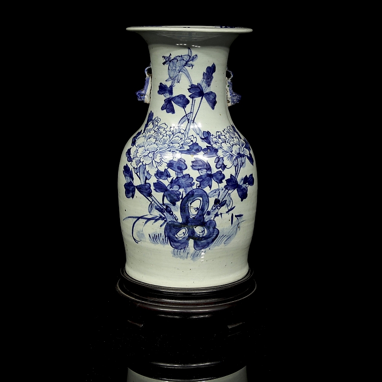 Jarrón de porcelana esmaltada