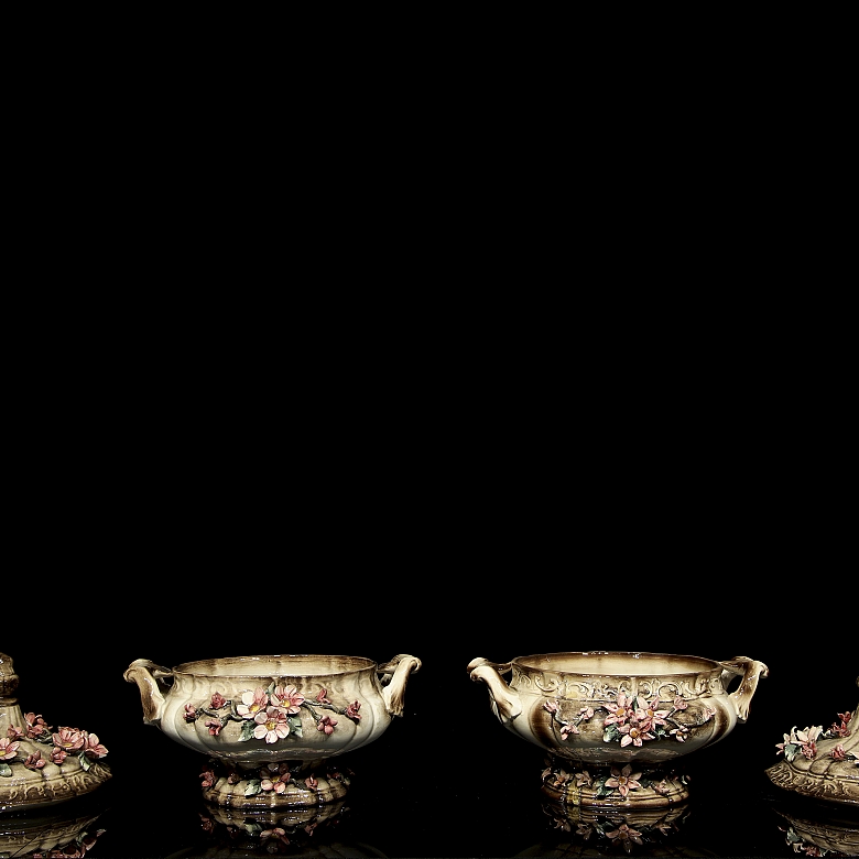Capodimonte porcelain ‘Pair of soup tureens’, 20th century - 4