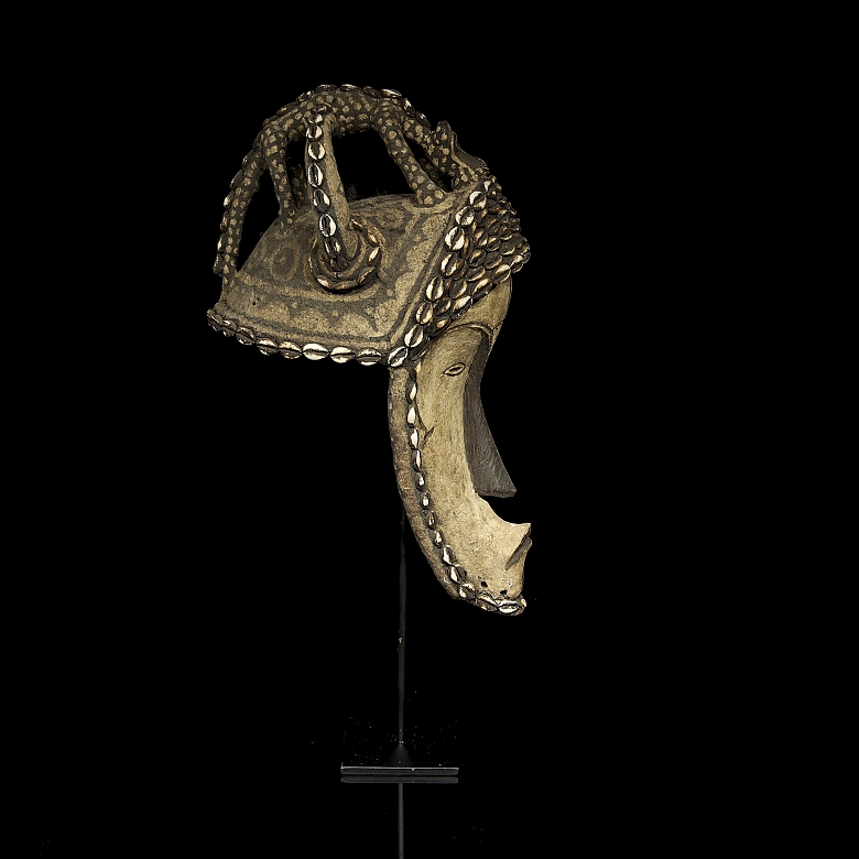 Máscara de casco ceremonial, Kuba, R.D. del Congo, s.XX