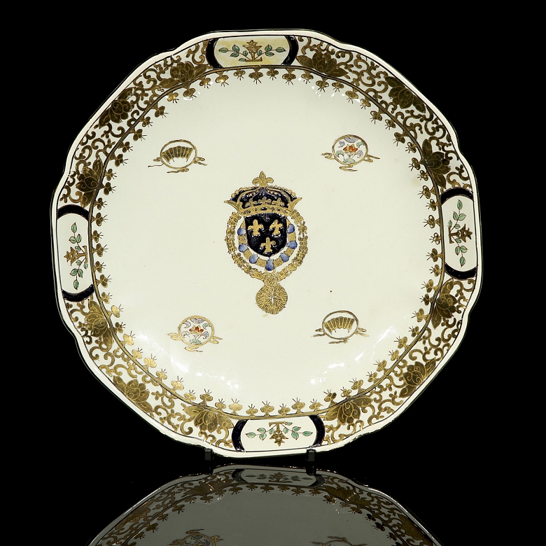Plato de porcelana