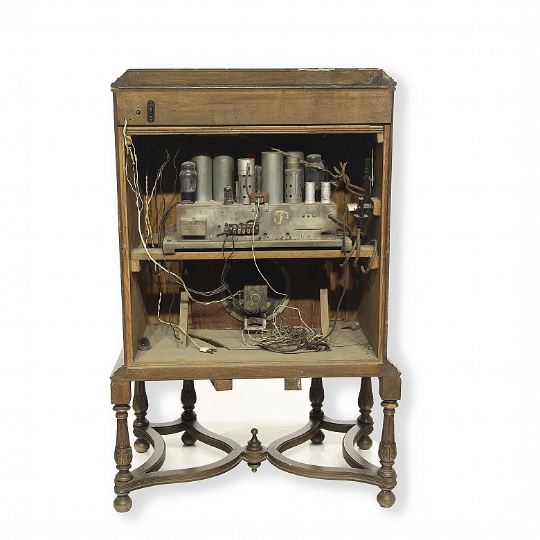 Phonograph record player and radio, 20th century