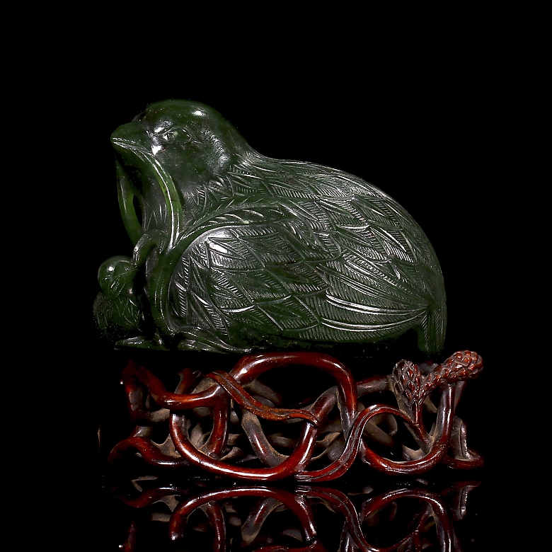 Figura de jade verde espinaca