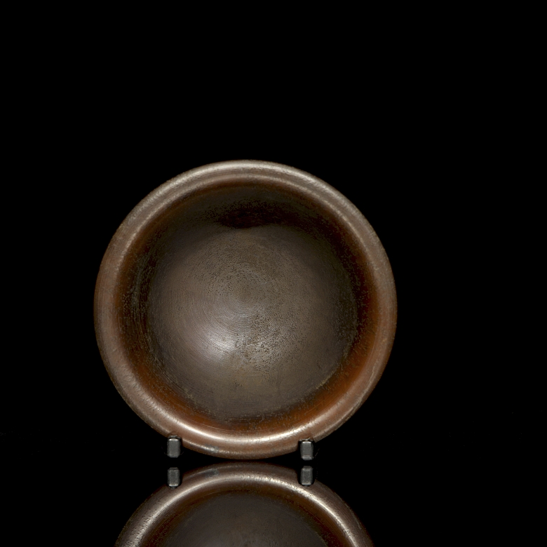 Recipiente tallado, con sello Qianlong - 5