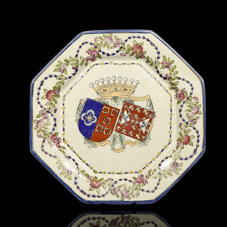 Plato de porcelana