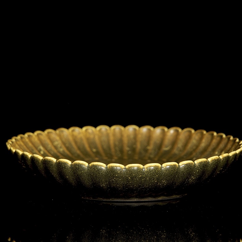 Plato lobulado de cerámica