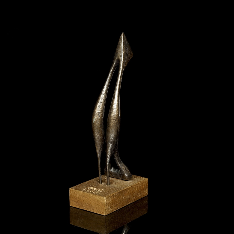 Alberto Sánchez (1895–1962) ‘Bird drinking water’