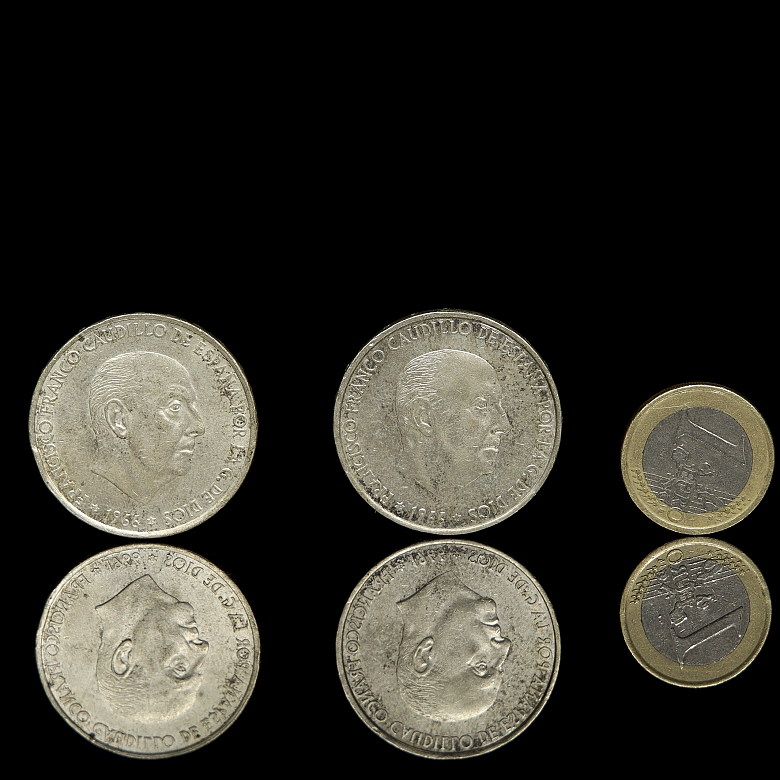 两枚1966年铸造的银币，面值100比塞塔