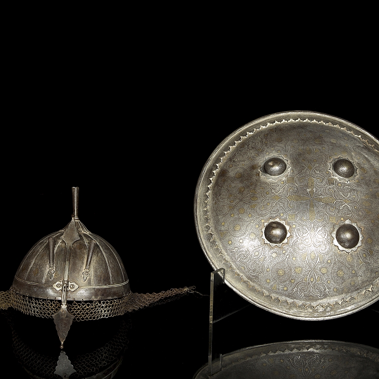 Khula Khud and Sipar helmet with gold and silver inlays. 19th century