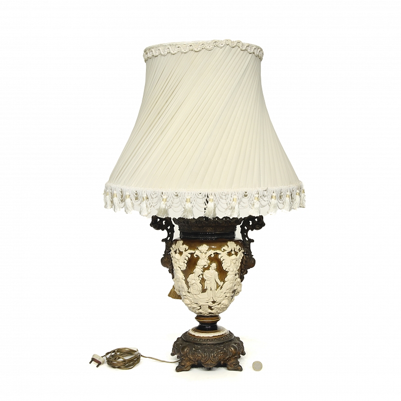 Porcelain and bronze table lamp, ‘Gallant Scenes,’ 20th century - 7