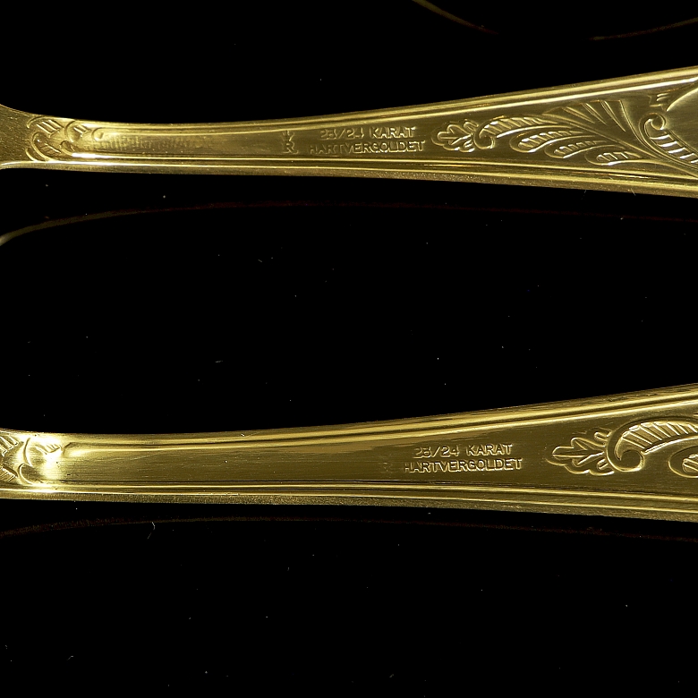 23-24k gold-plated ‘Solingen’ cutlery, 20th century