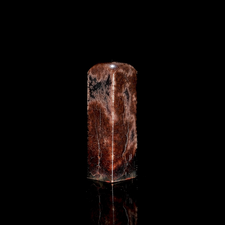 Carved agate seal, Qing dynasty