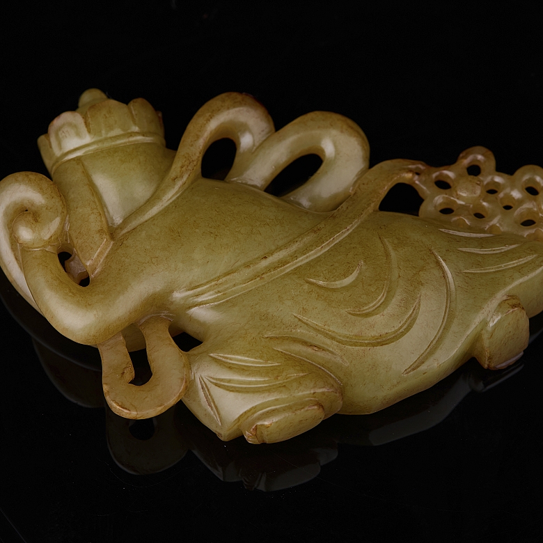 Placa de jade amarillo