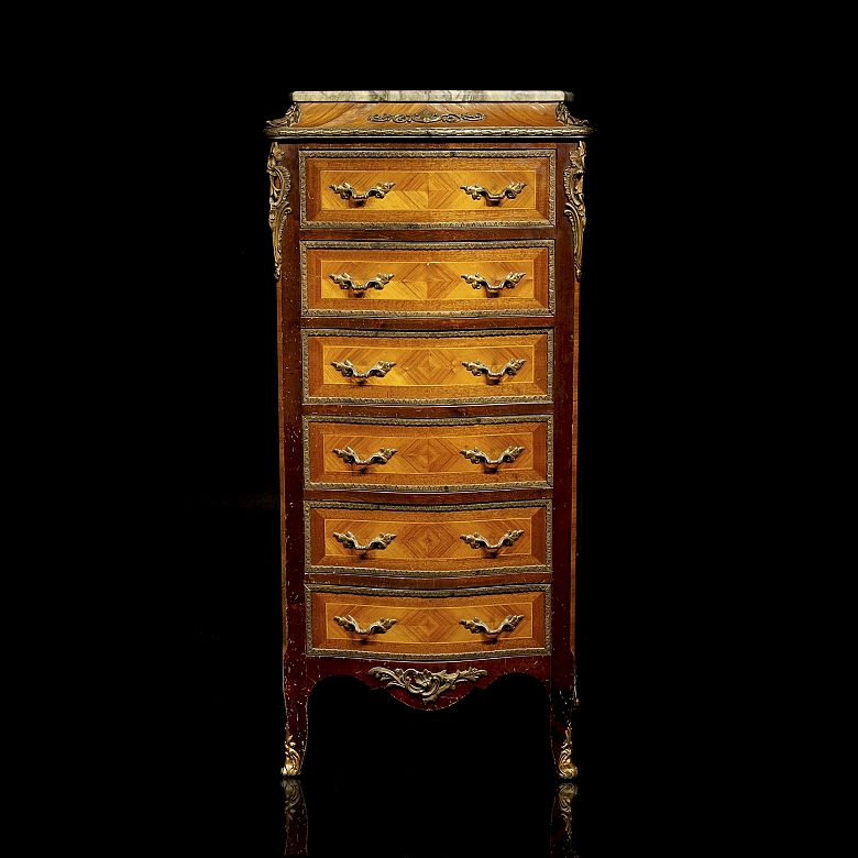 Chiffonier estilo Luis XV de madera y mármol, med. s.XX