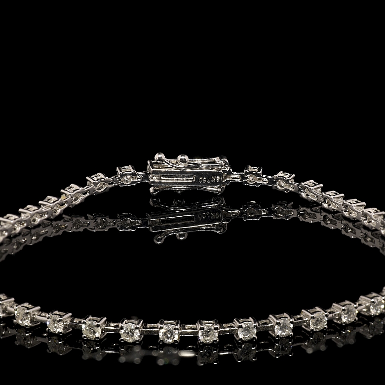 Pulsera rivère en oro blanco de 18K y diamantes