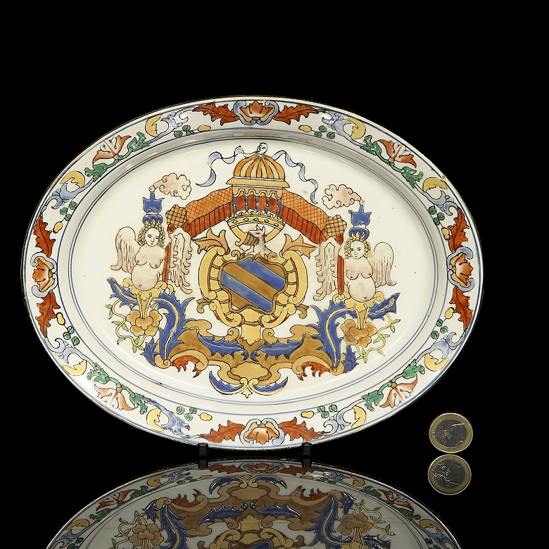 Bandeja heráldica de Ataíde para exportación, s.XIX-XX