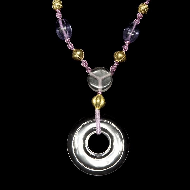 Collar con cuentas de cuarzo y bronce dorado, periodo Reinos Combatientes